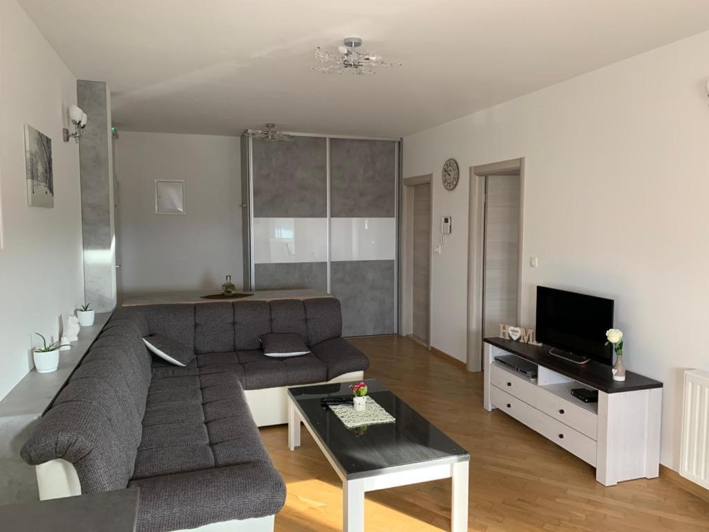 Apartman Bistrica Livno Eksteriør billede