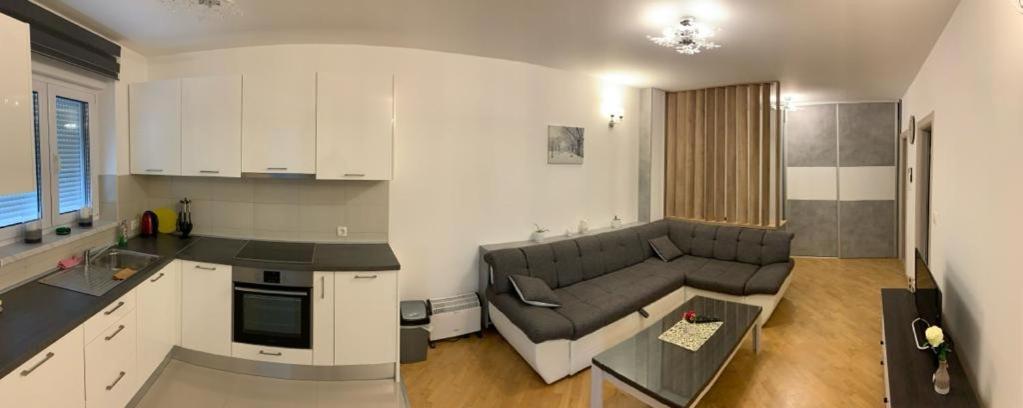 Apartman Bistrica Livno Eksteriør billede