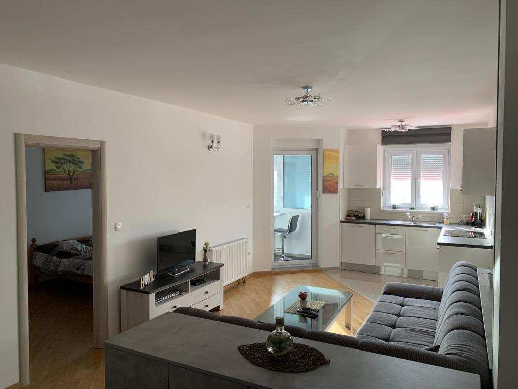 Apartman Bistrica Livno Eksteriør billede